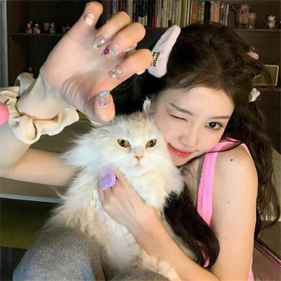 百变小姬子